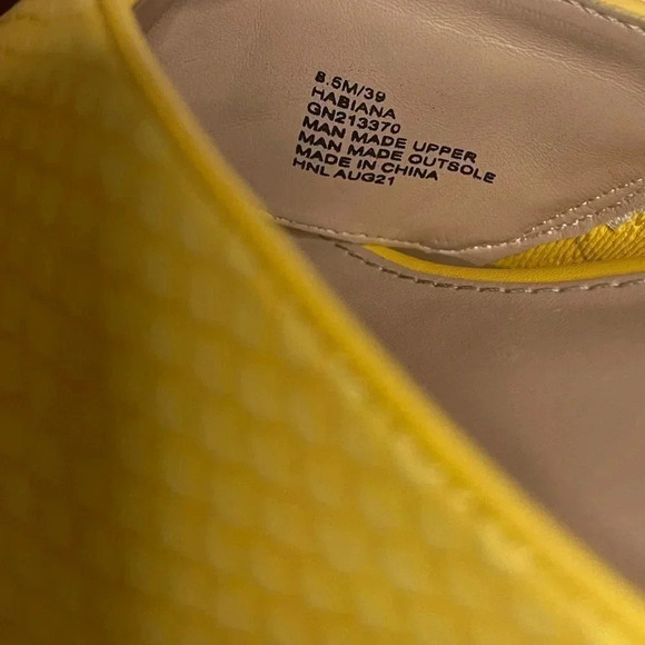 BCBGeneration Sandals - Picture 5 of 10